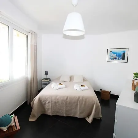 Cote D'azur Yourhosthelper *
